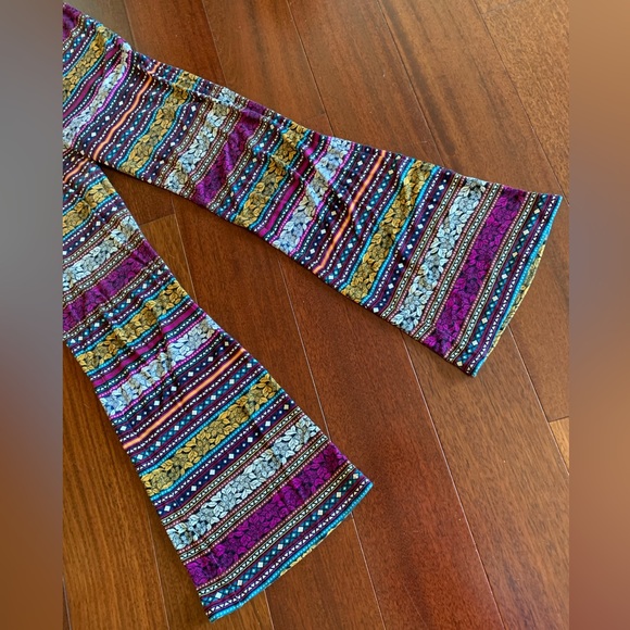 Flare Leggings (Extremely Soft), Size Small - Picture 12 of 13